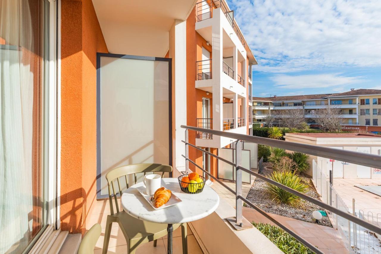 Appart'City Classic Aix-En-Provence - La Duranne Экстерьер фото