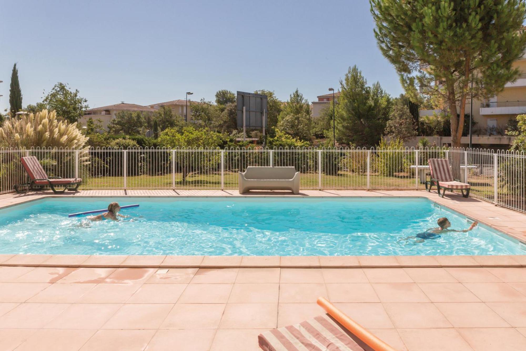 Appart'City Classic Aix-En-Provence - La Duranne Экстерьер фото